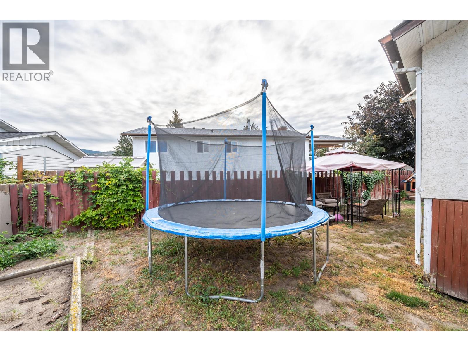  2564 MCGRAW Street, Penticton