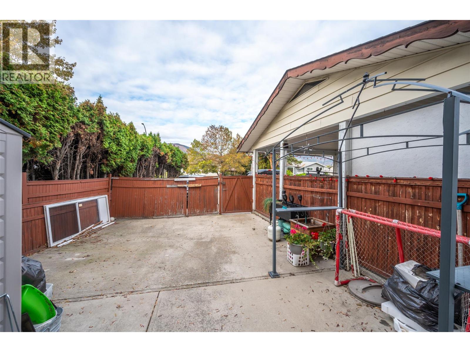  2564 MCGRAW Street, Penticton