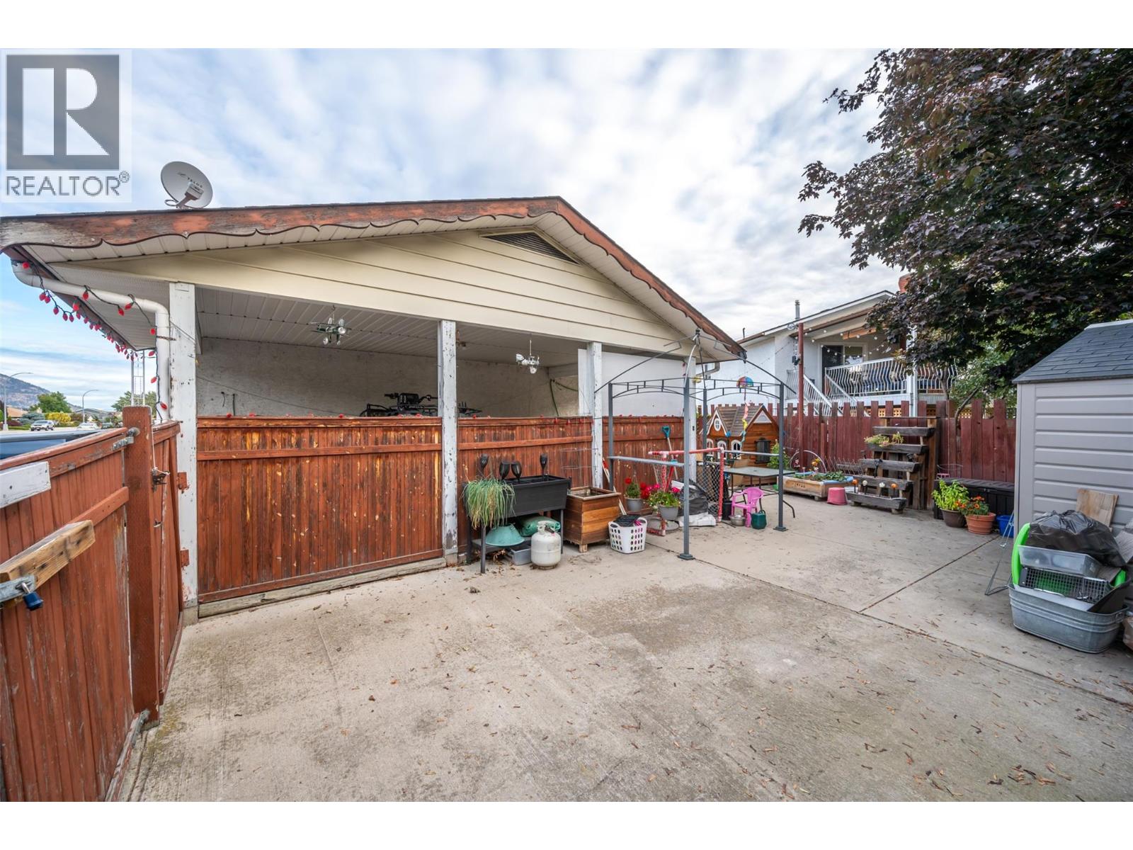  2564 MCGRAW Street, Penticton