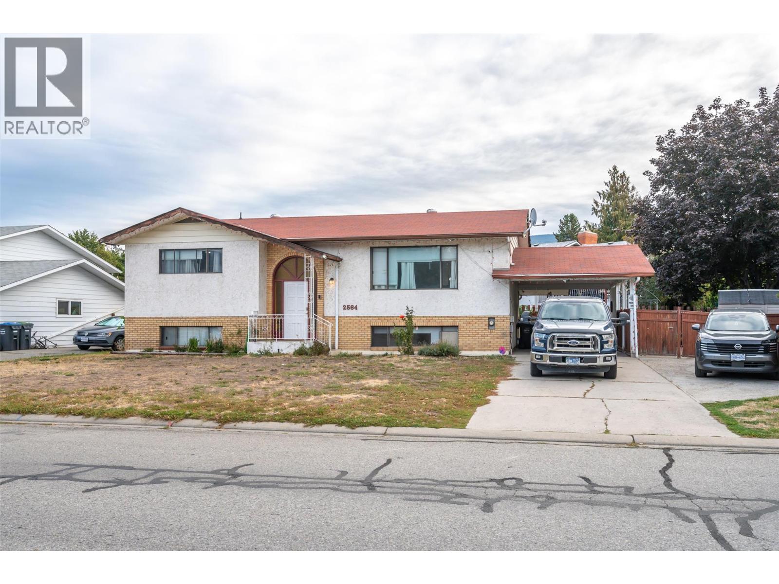 2564 MCGRAW Street, Penticton