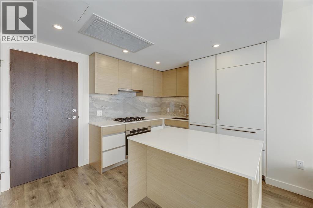 2207 200 KLAHANIE COURT, West Vancouver