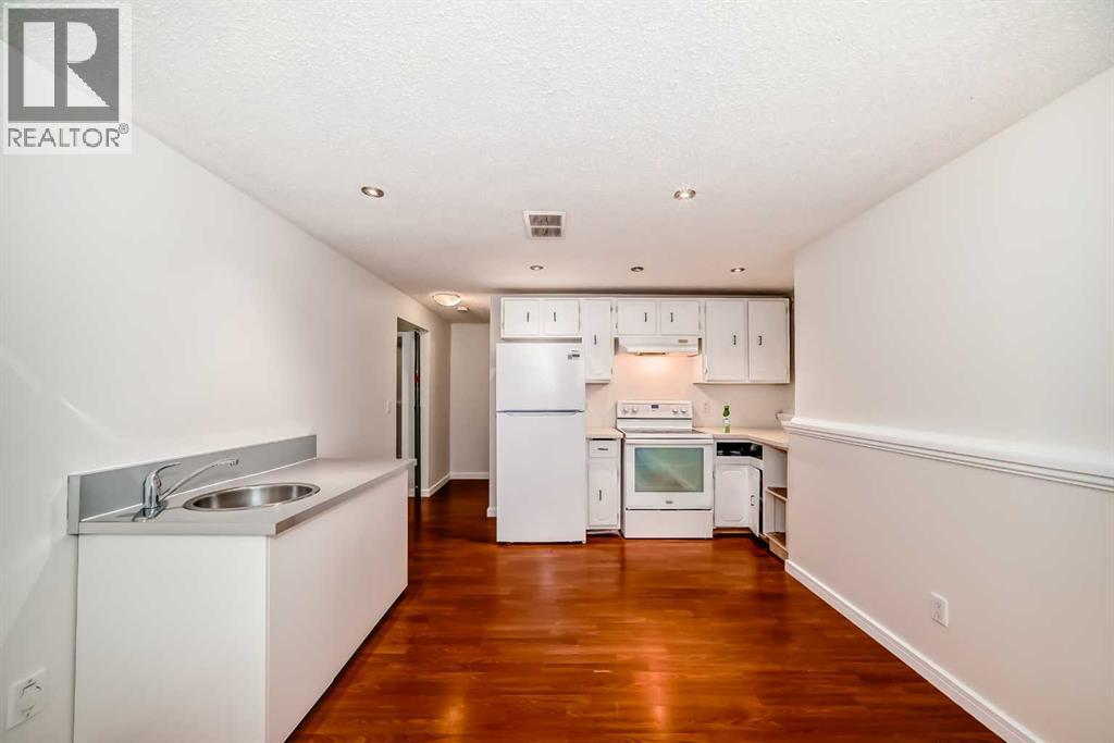 Single Family House Bungalow for Sale in  Pinecliff Way NE Pineridge Calgary 