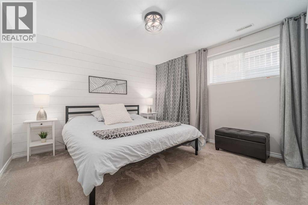 Single Family House Bungalow for Sale in  Mt Sundial Court W Sunridge Lethbridge 