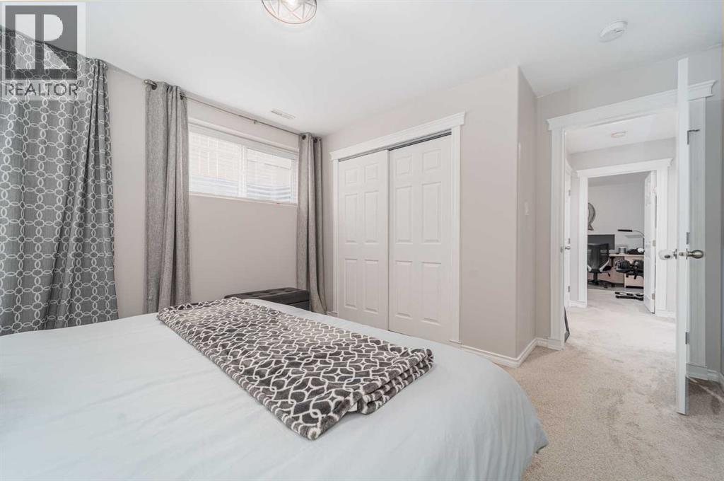 Single Family House Bungalow for Sale in  Mt Sundial Court W Sunridge Lethbridge 