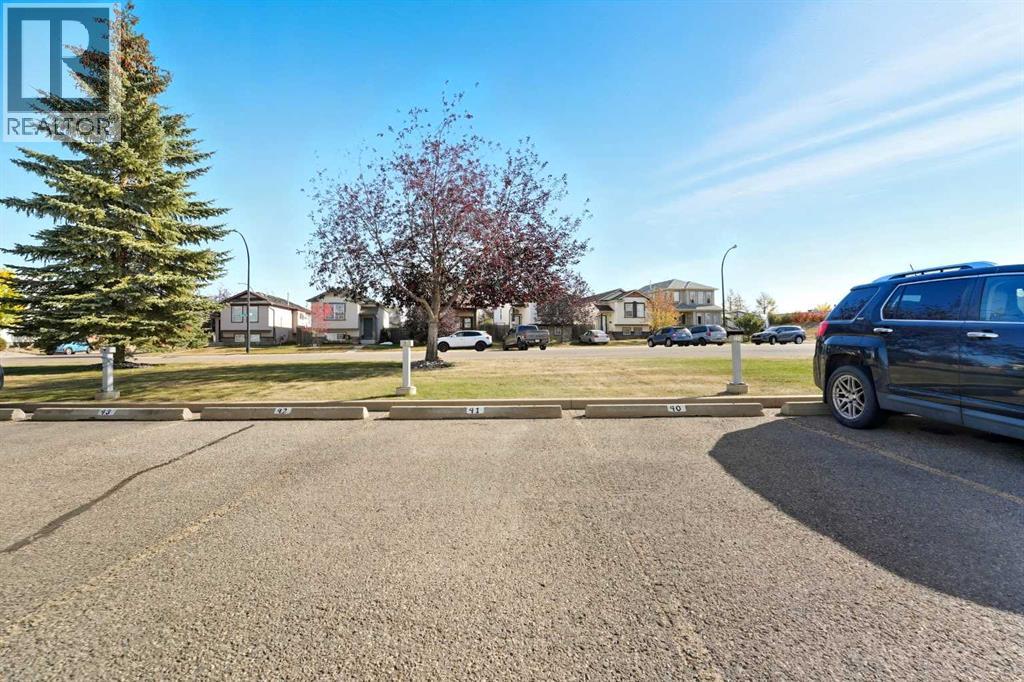 20 Jacobs Close, Red Deer