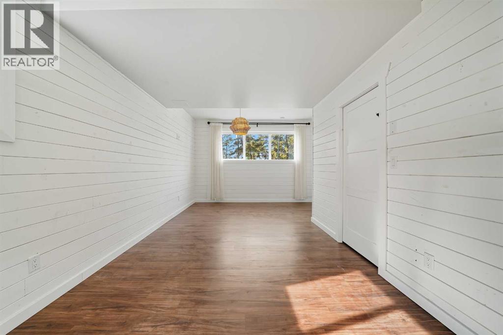 5005 40 Street, Sylvan Lake