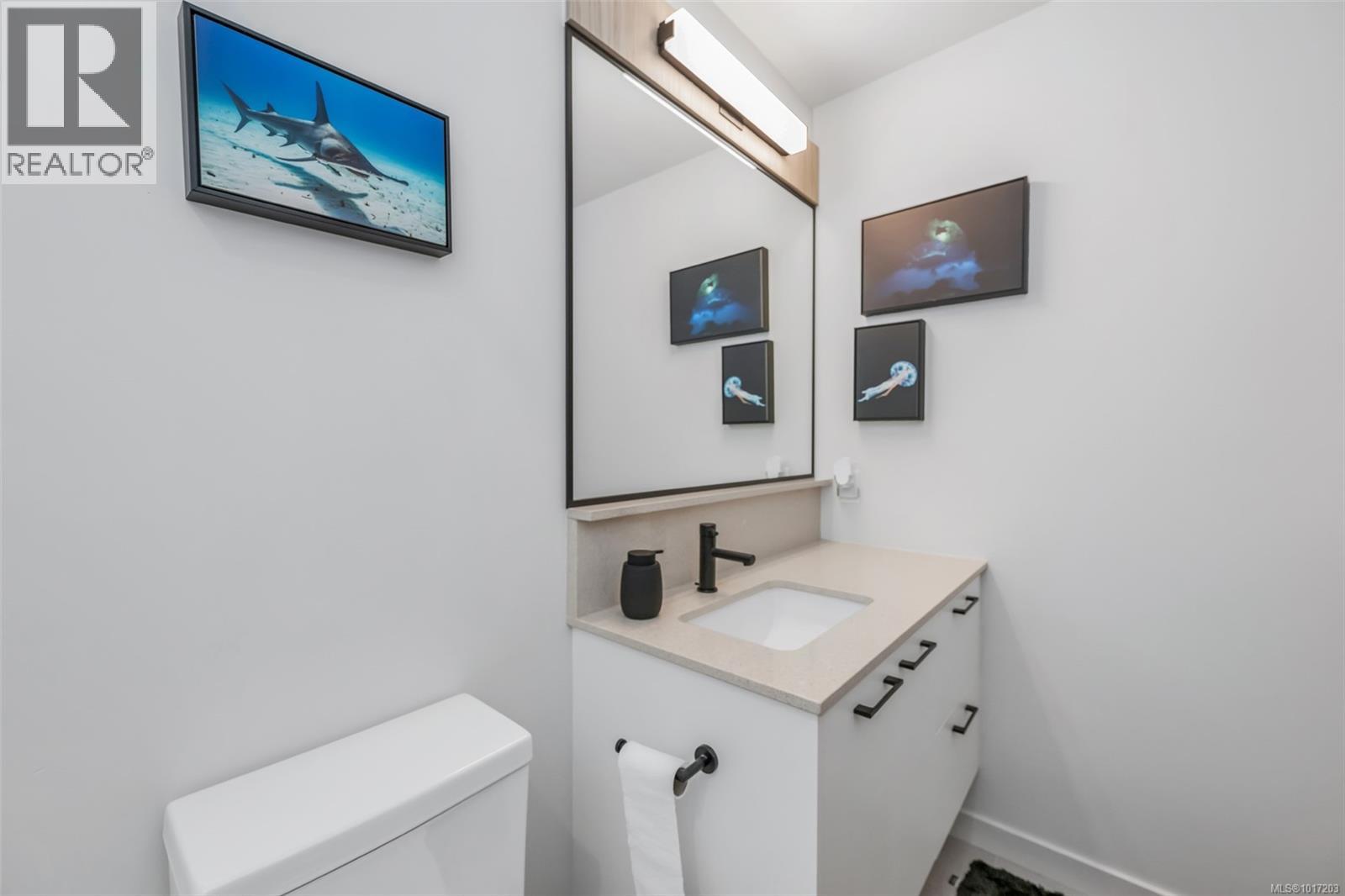 608 947 Whirlaway Crescent, Langford