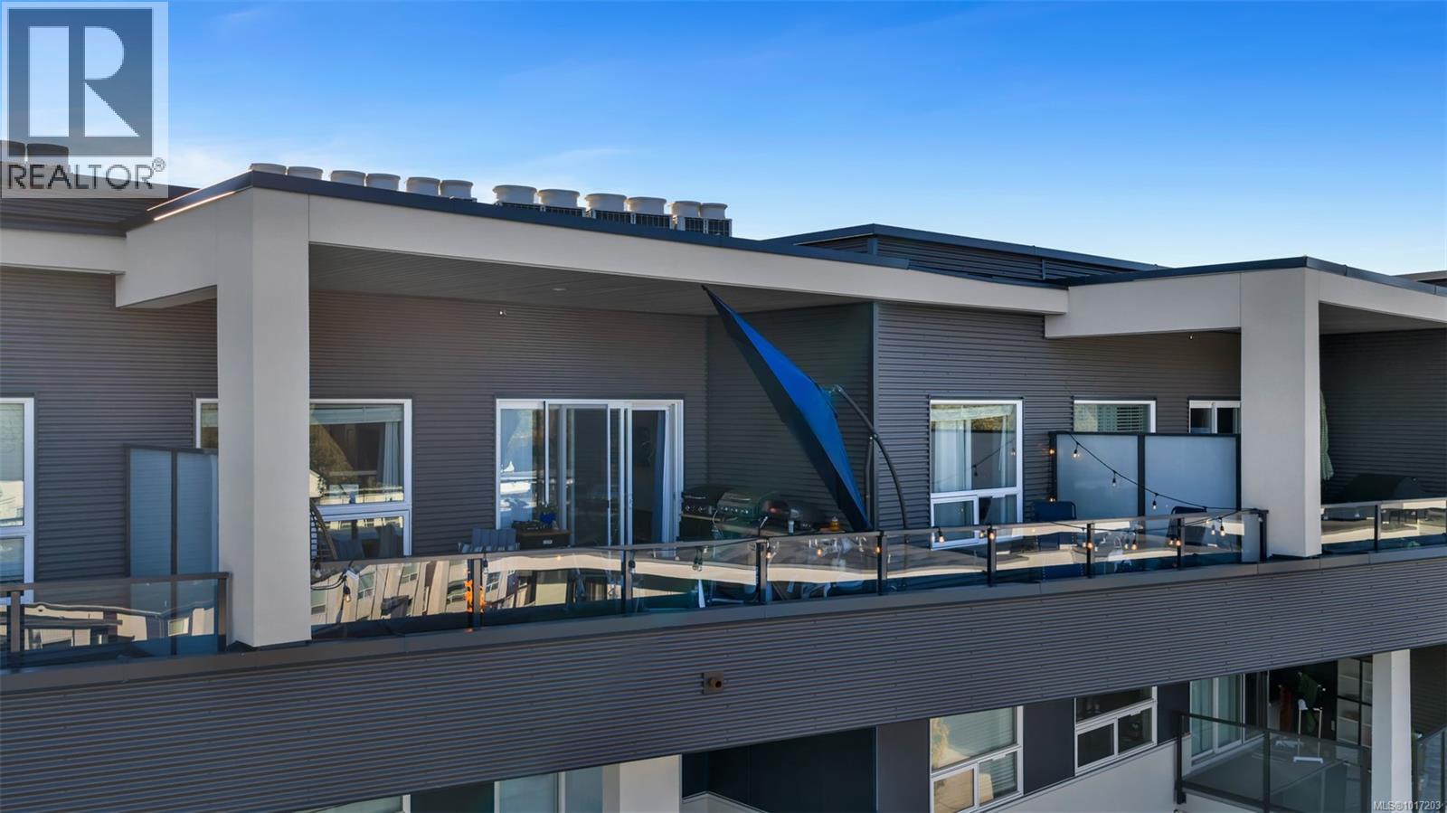 608 947 Whirlaway Crescent, Langford
