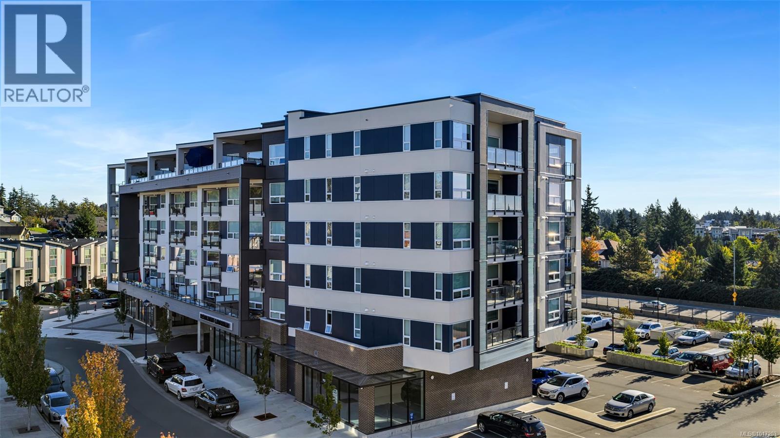 608 947 Whirlaway Crescent, Langford