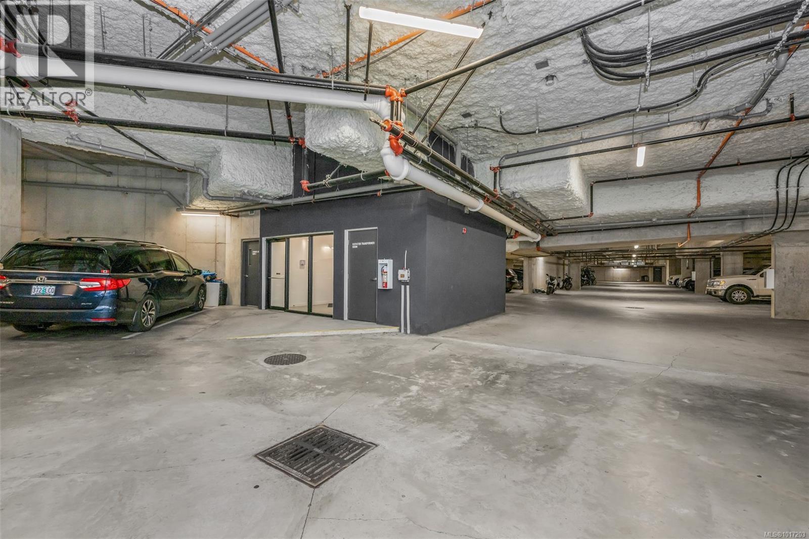 608 947 Whirlaway Crescent, Langford