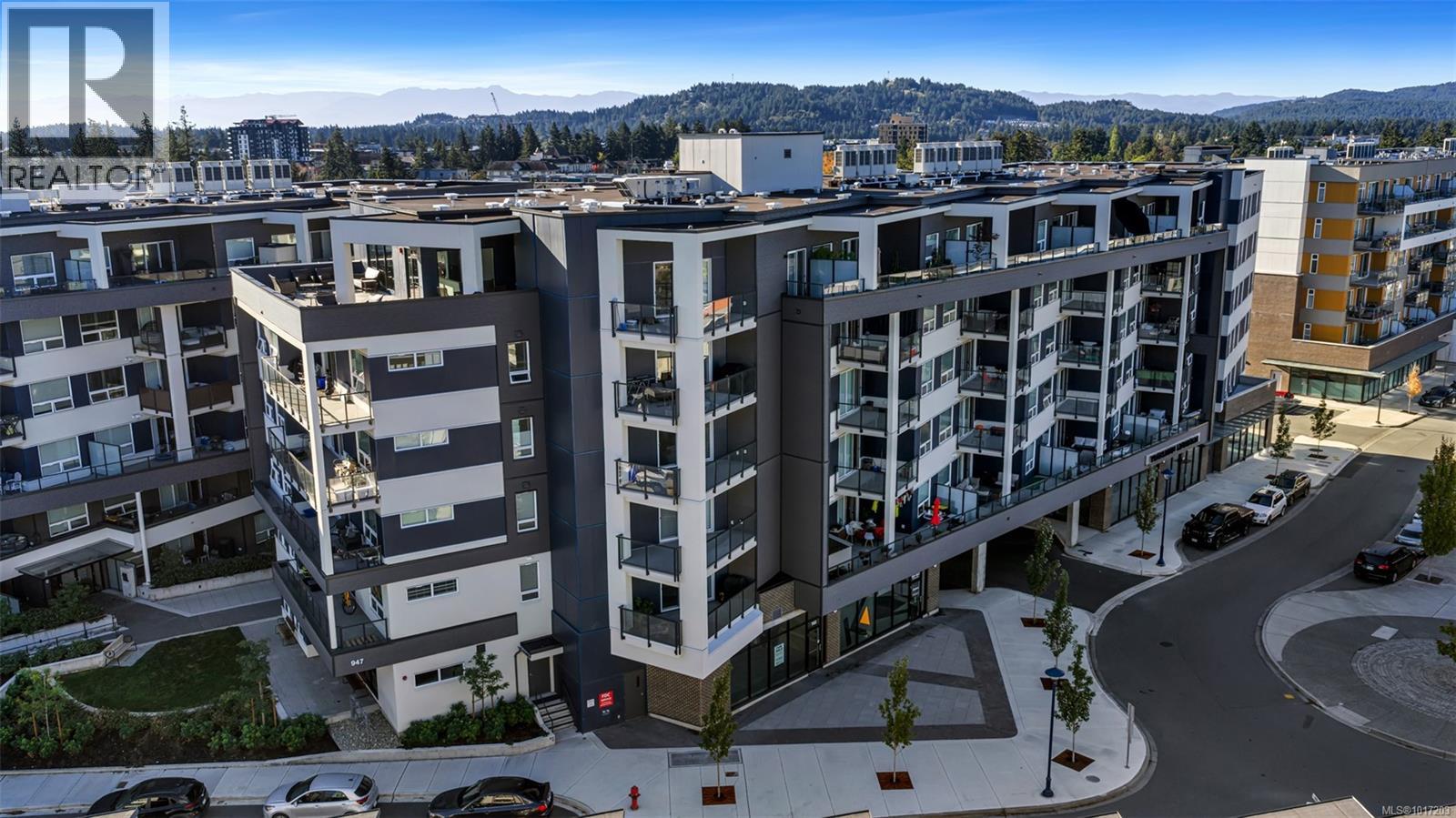 608 947 Whirlaway Crescent, Langford