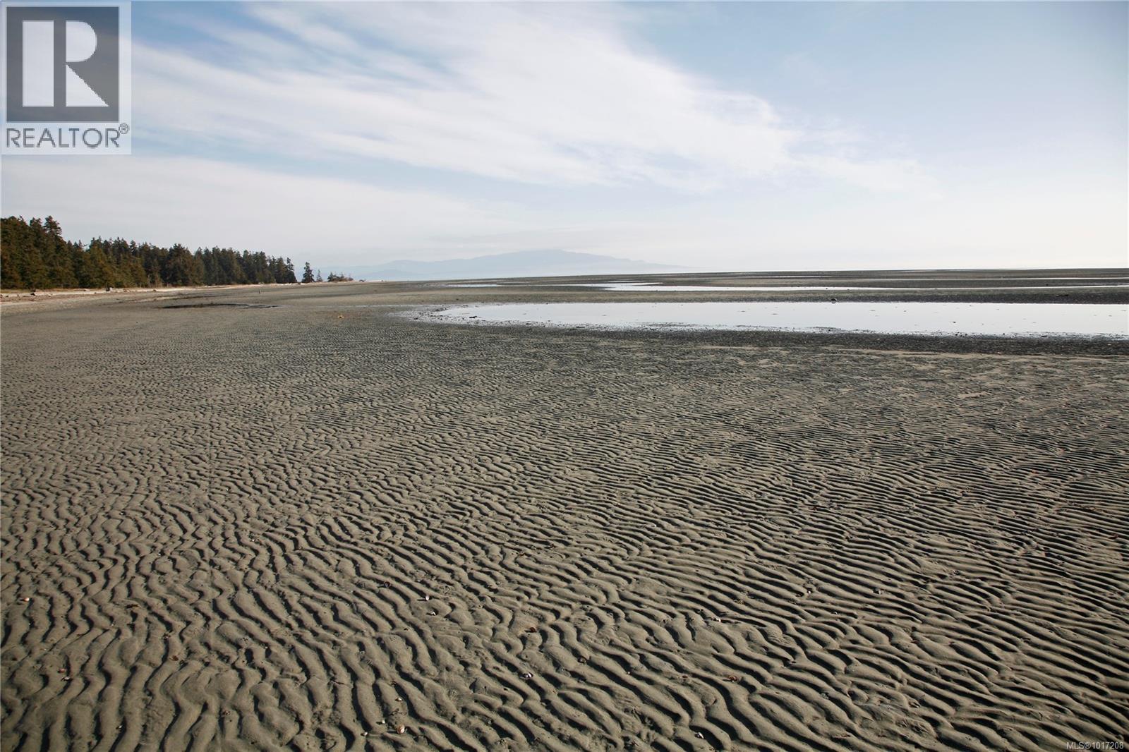 52 1175 RESORT Dr, Parksville