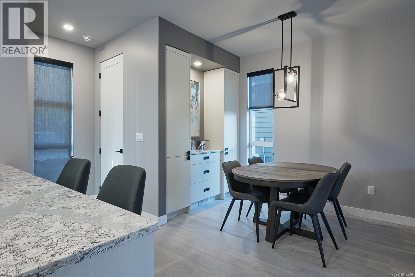 52 1175 RESORT Dr, Parksville