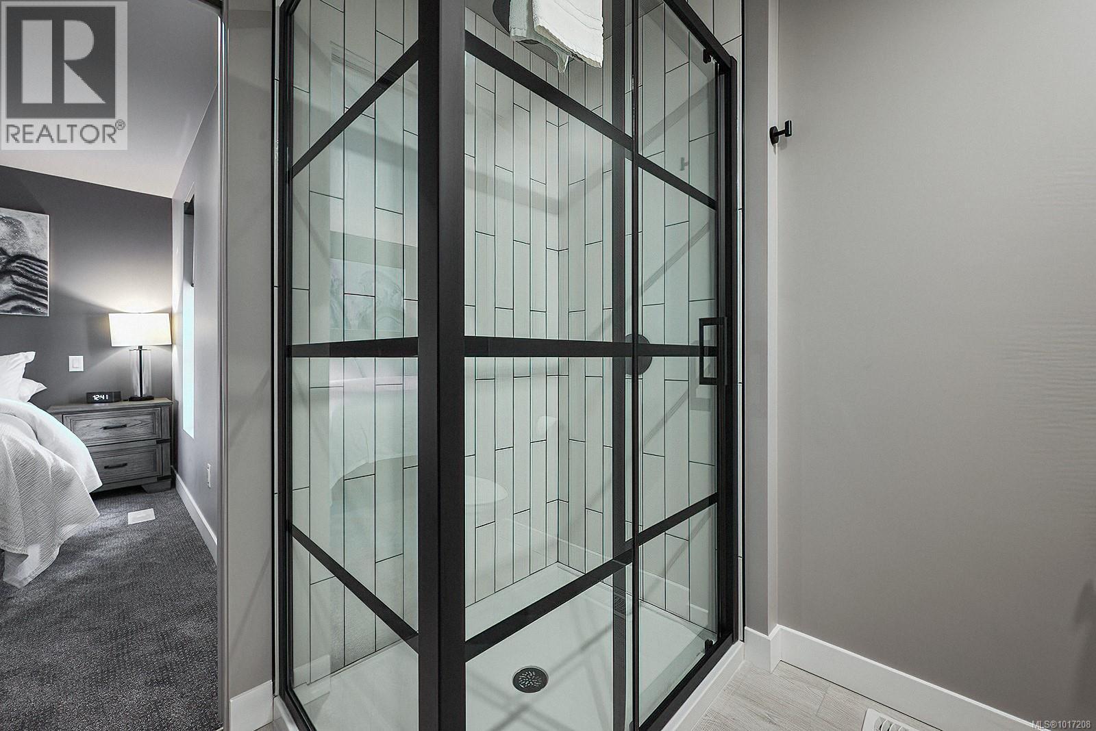 52 1175 RESORT Dr, Parksville