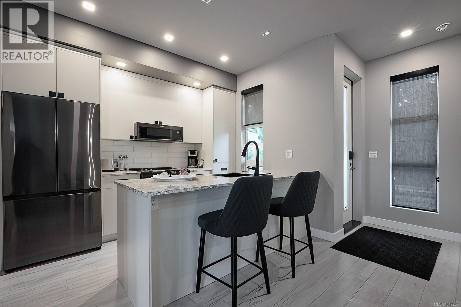 52 1175 RESORT Dr, Parksville