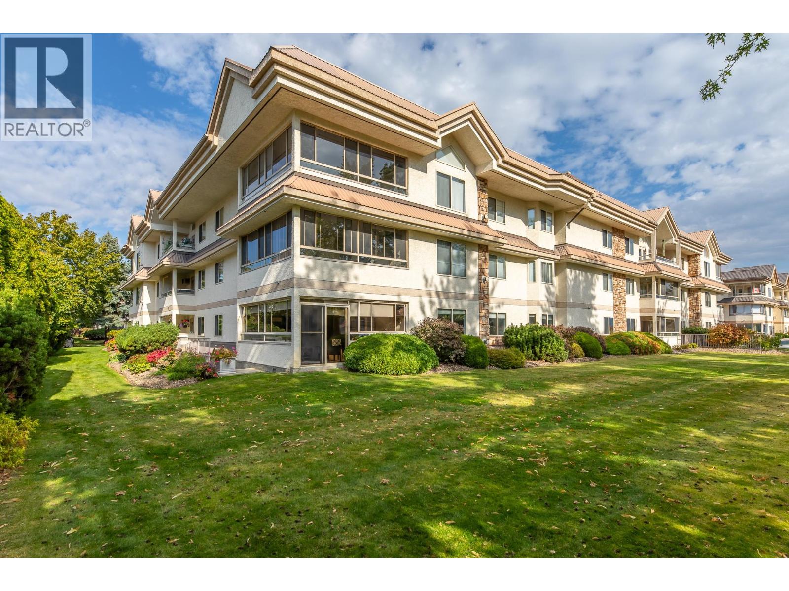 #104-8404 Jubilee Road East, Summerland
