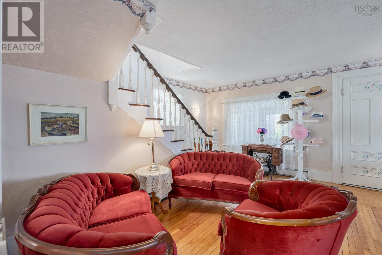 Property 24 of 44 of 2504 Highway 1