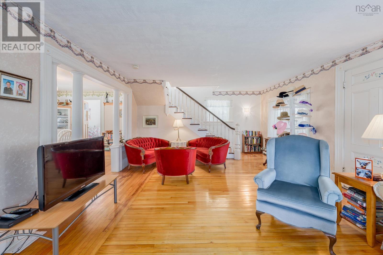 Property 26 of 44 of 2504 Highway 1