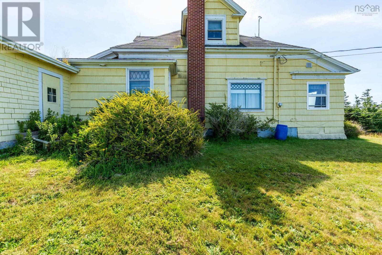 Property 6 of 44 of 2504 Highway 1