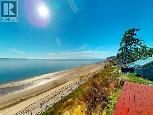 3176 OCEANVIEW LANE, Savary Island