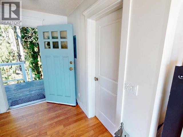 3176 OCEANVIEW LANE, Savary Island