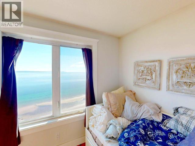 3176 OCEANVIEW LANE, Savary Island