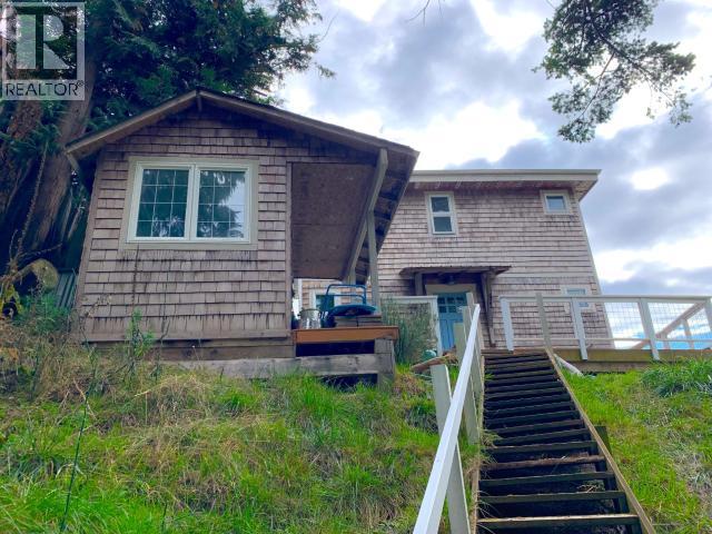 3176 OCEANVIEW LANE, Savary Island