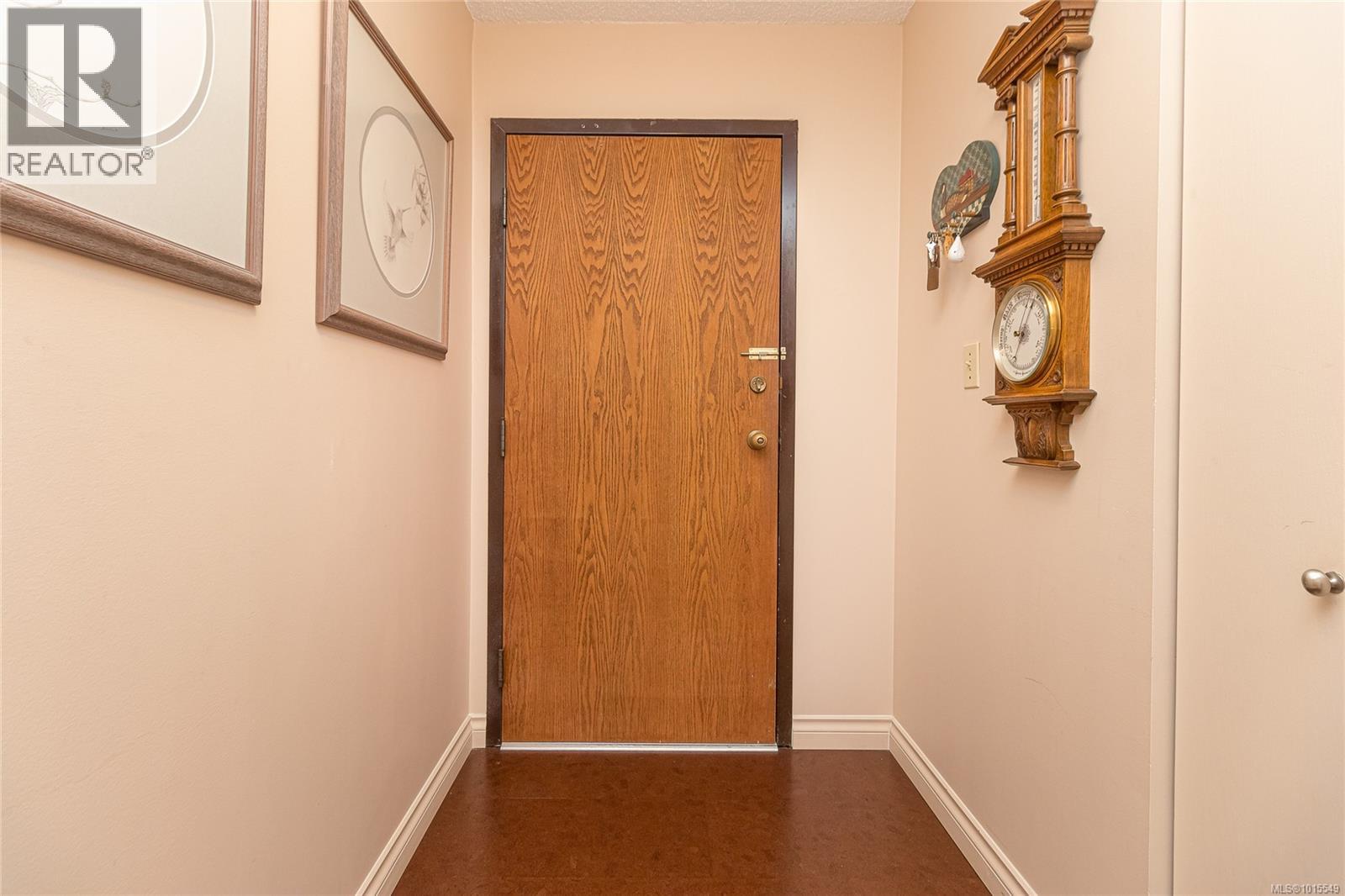 503 1175 Newport Ave, Oak Bay