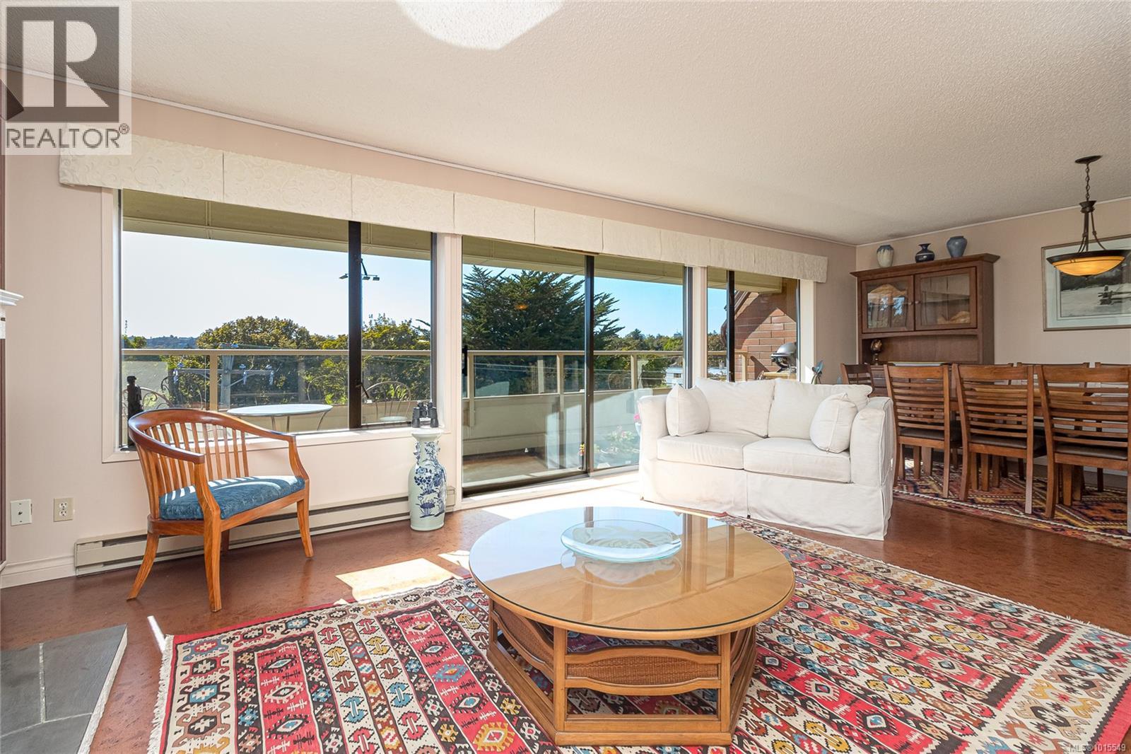 503 1175 Newport Ave, Oak Bay