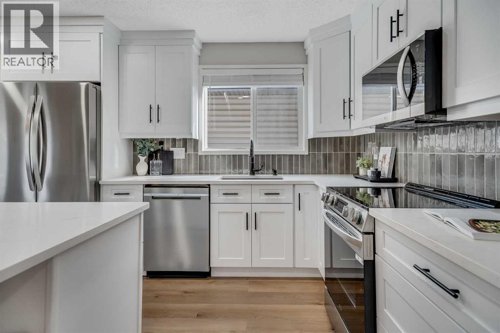 Single Family House Bungalow for Sale in  Woodford Drive SW Woodbine Calgary 