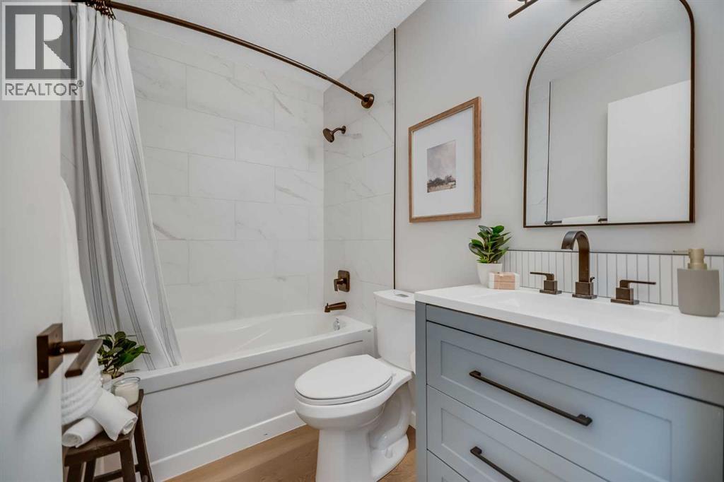 Single Family House Bungalow for Sale in  Woodford Drive SW Woodbine Calgary 