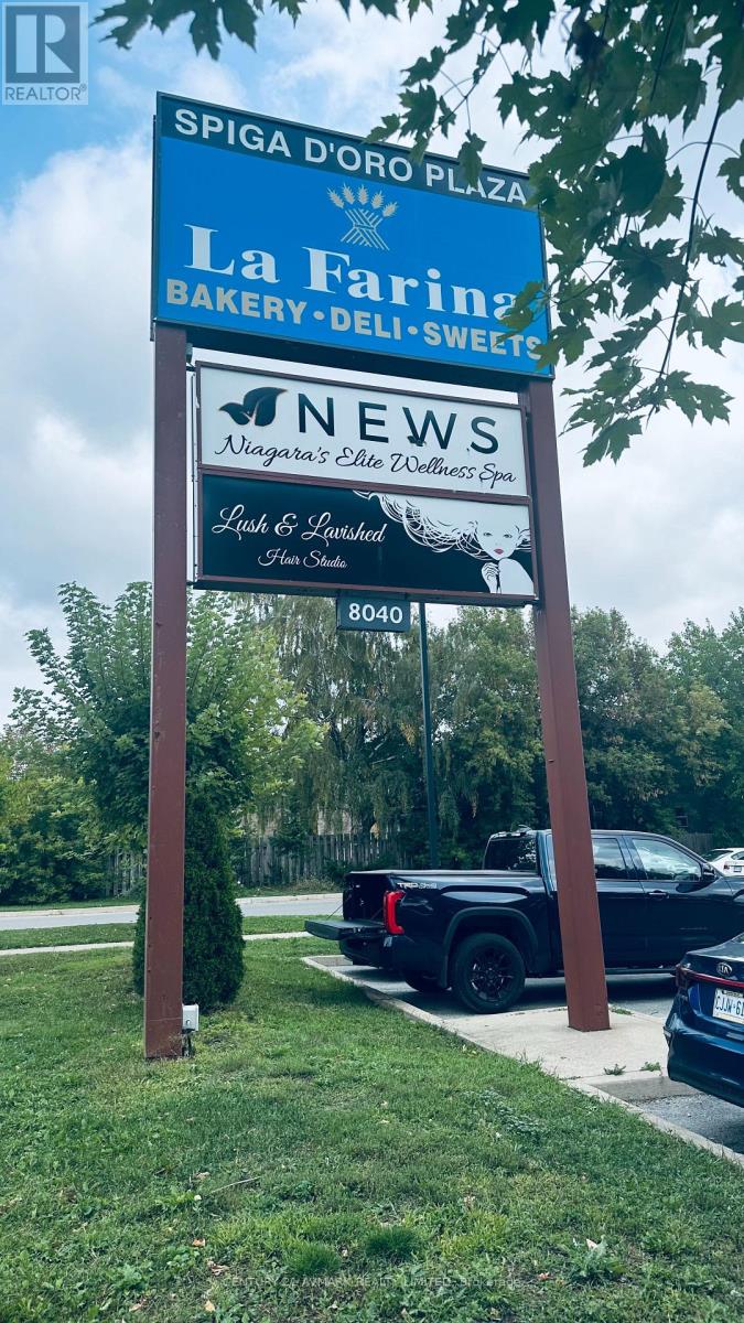 8040 Lundy's Unit 4 photo 2