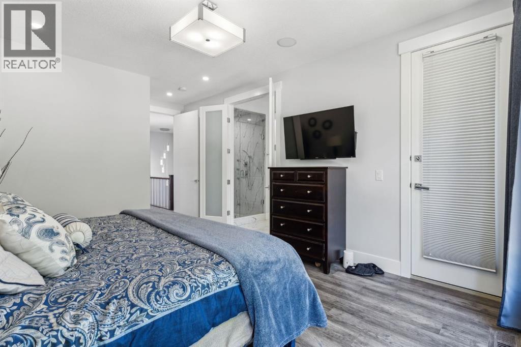 Single Family House for Sale in   Street SW Glenbrook Calgary 