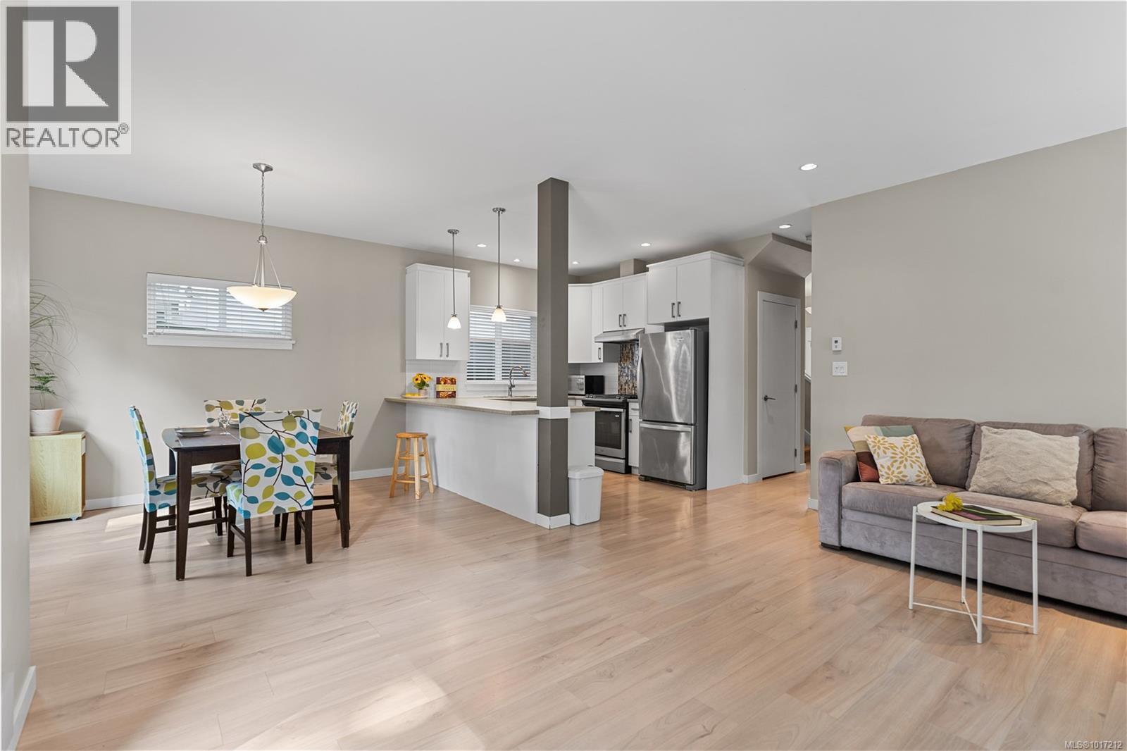  6554 Steeple Chase, Sooke