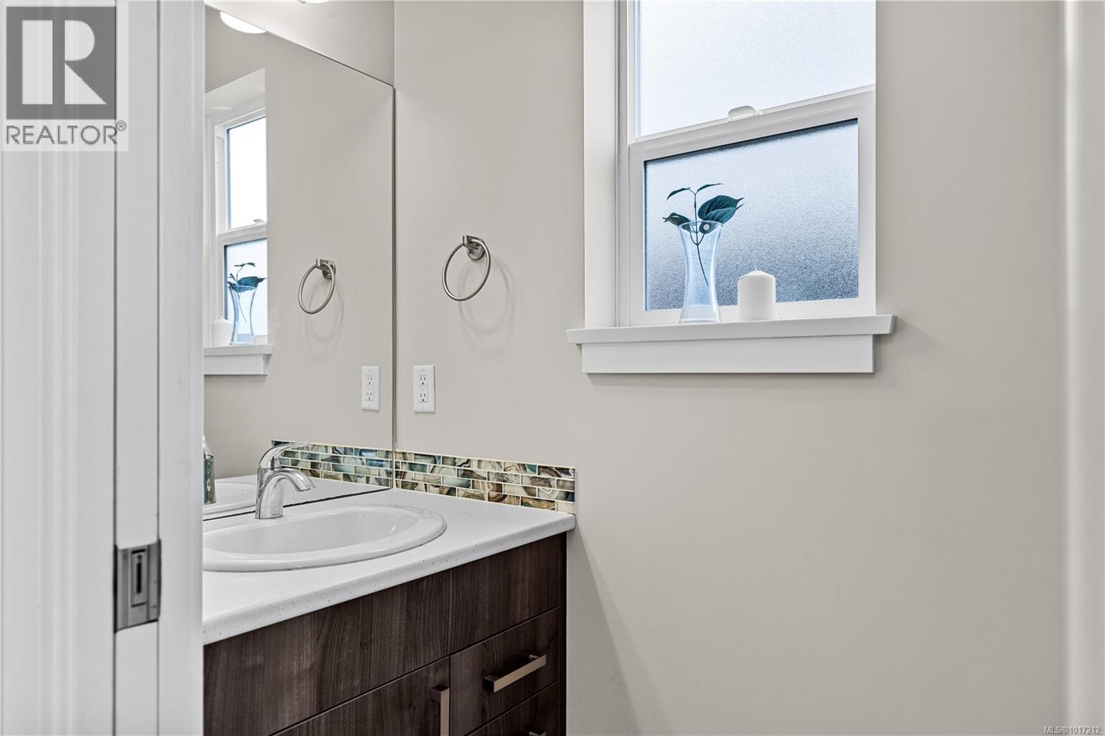  6554 Steeple Chase, Sooke