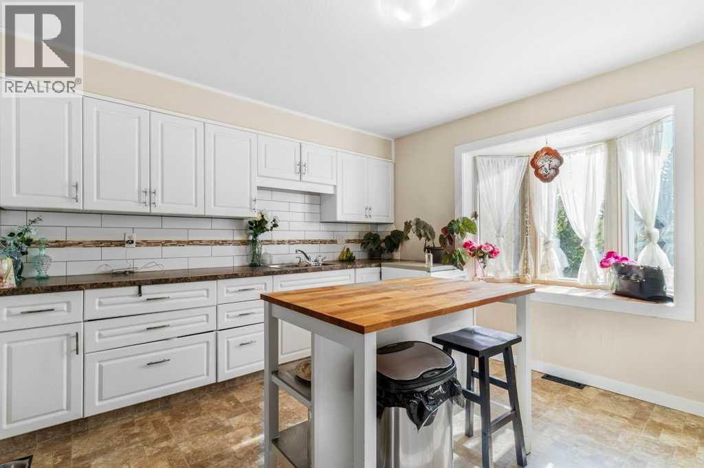 3719 50 Street, Red Deer