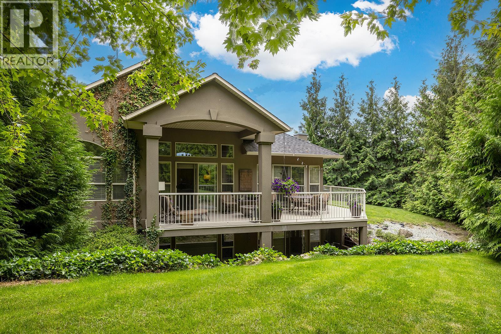  3103 THACKER Drive, West Kelowna