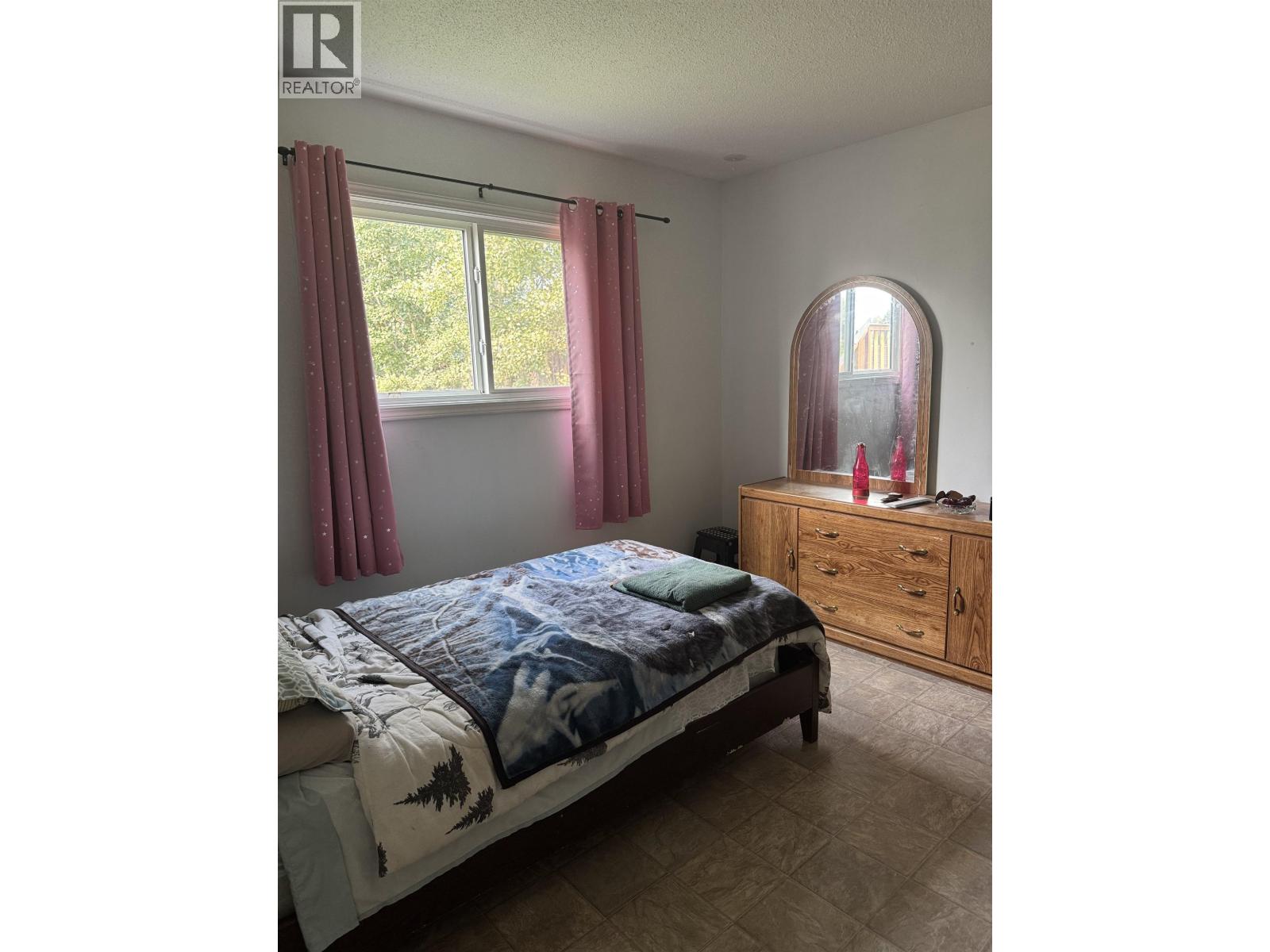 231 CENTENNIAL DRIVE, Mackenzie