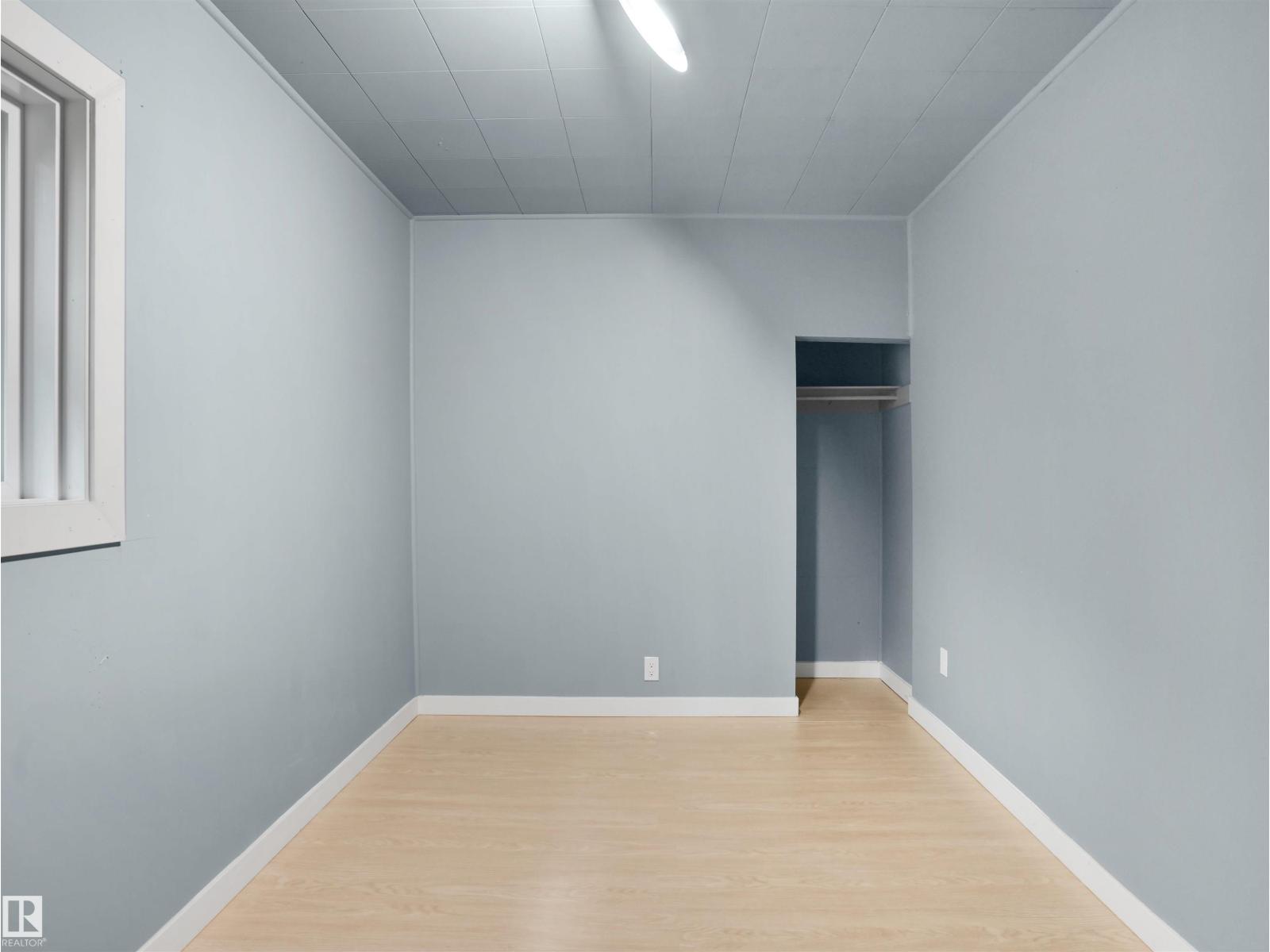 12932 126 ST NW, Edmonton