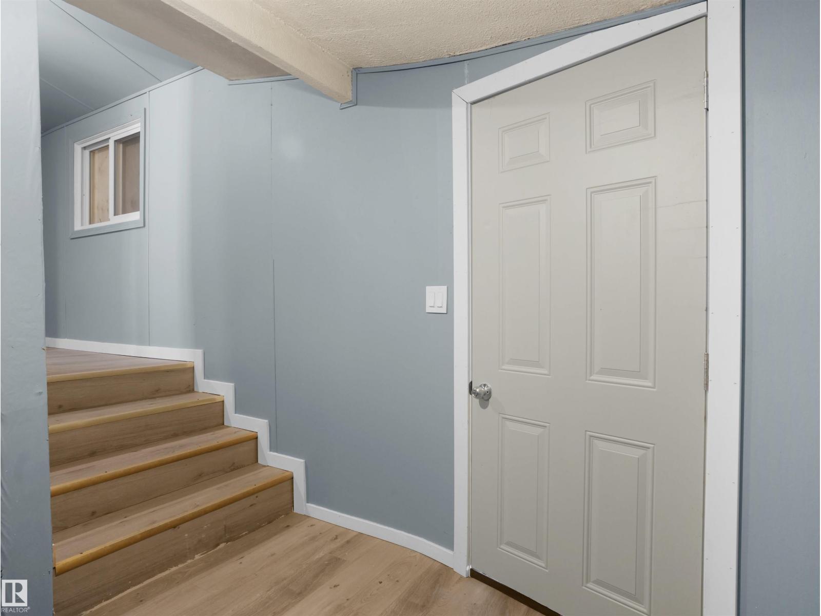 12932 126 ST NW, Edmonton