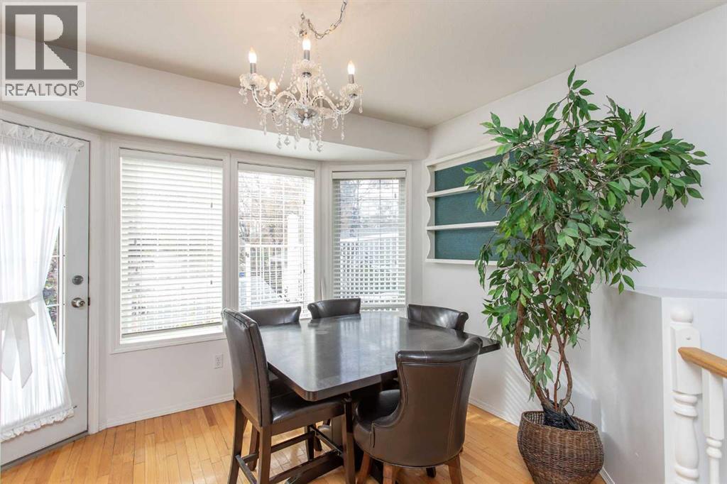 4727 49A Avenue, Lacombe