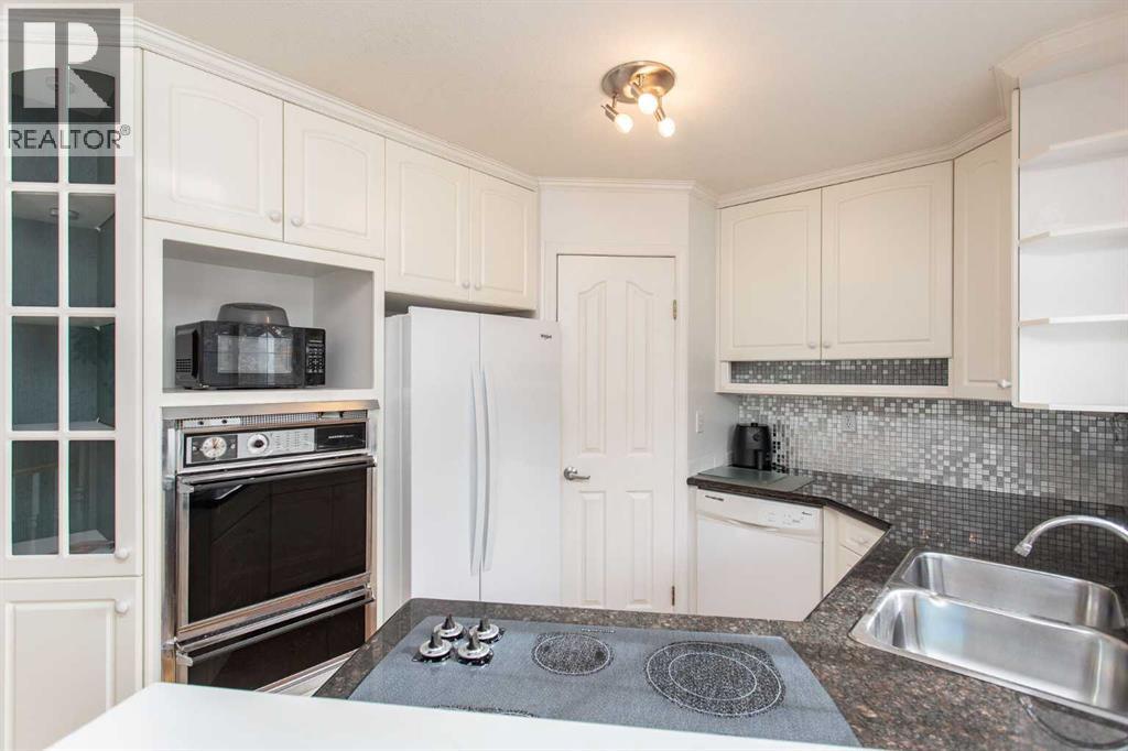 4727 49A Avenue, Lacombe