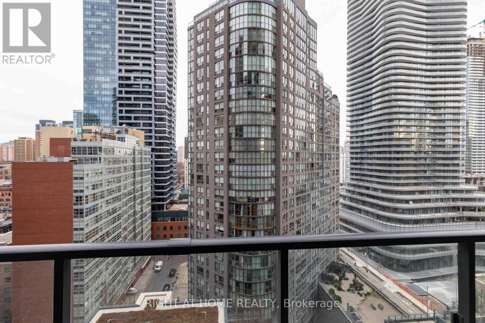 #1518 955 BAY STREET - 15