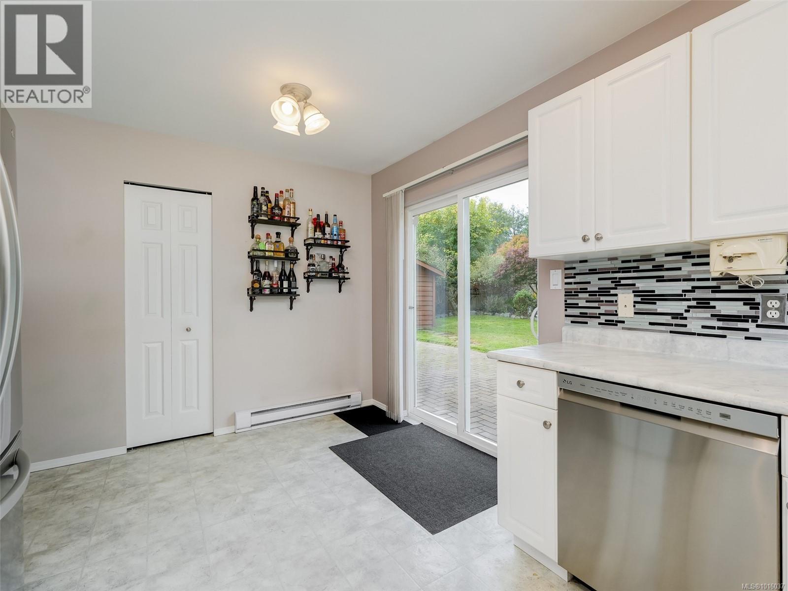 1666 Whiffin Spit Road, Sooke