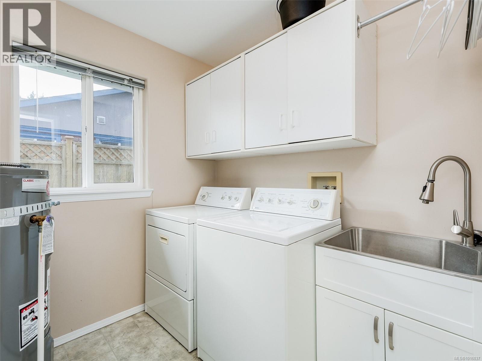  1666 Whiffin Spit Road, Sooke