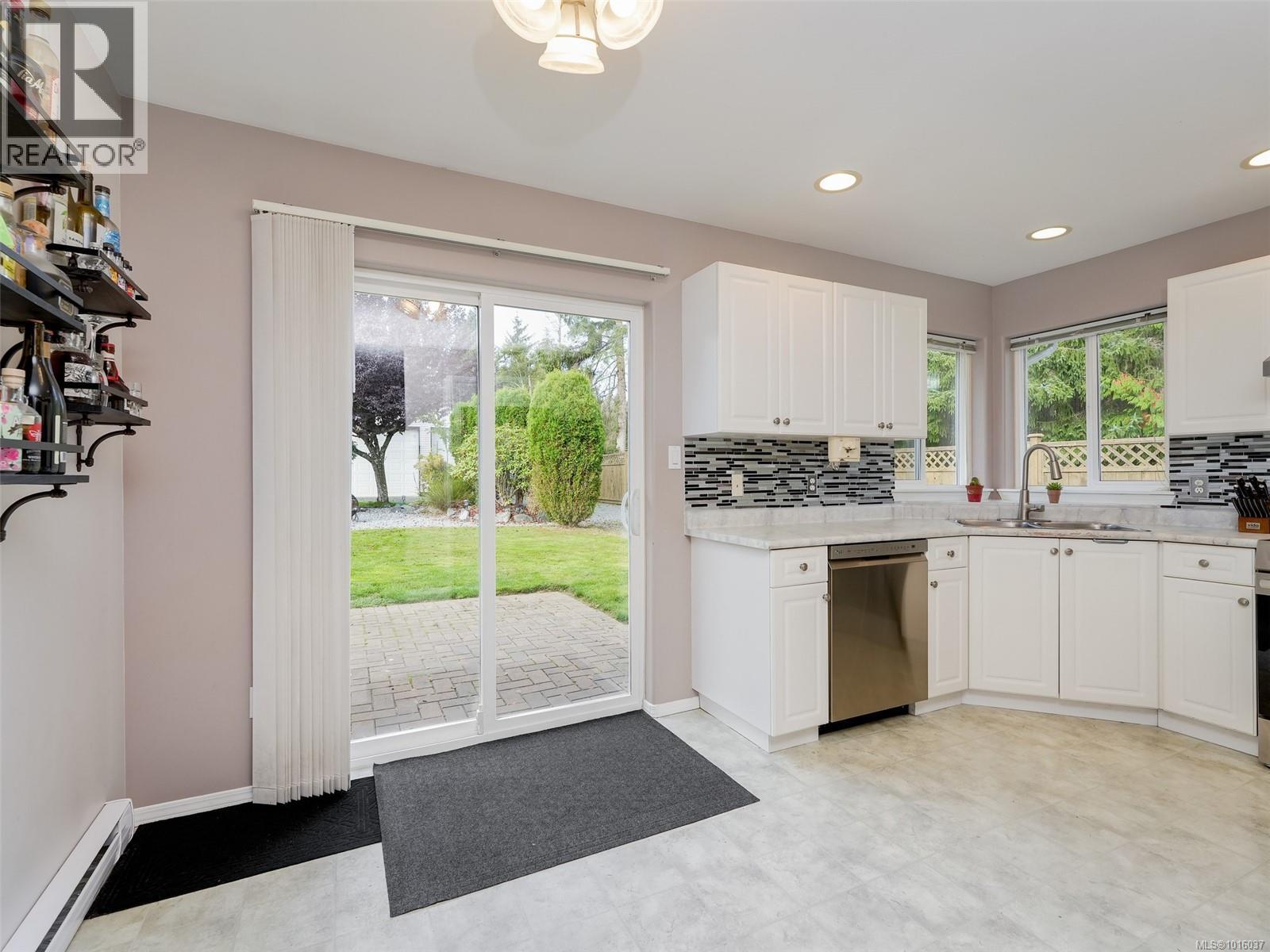  1666 Whiffin Spit Road, Sooke