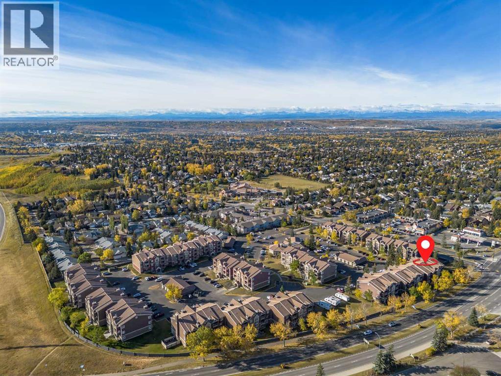 Single Family House for Sale in   Edenwold Heights NW Edgemont Calgary 