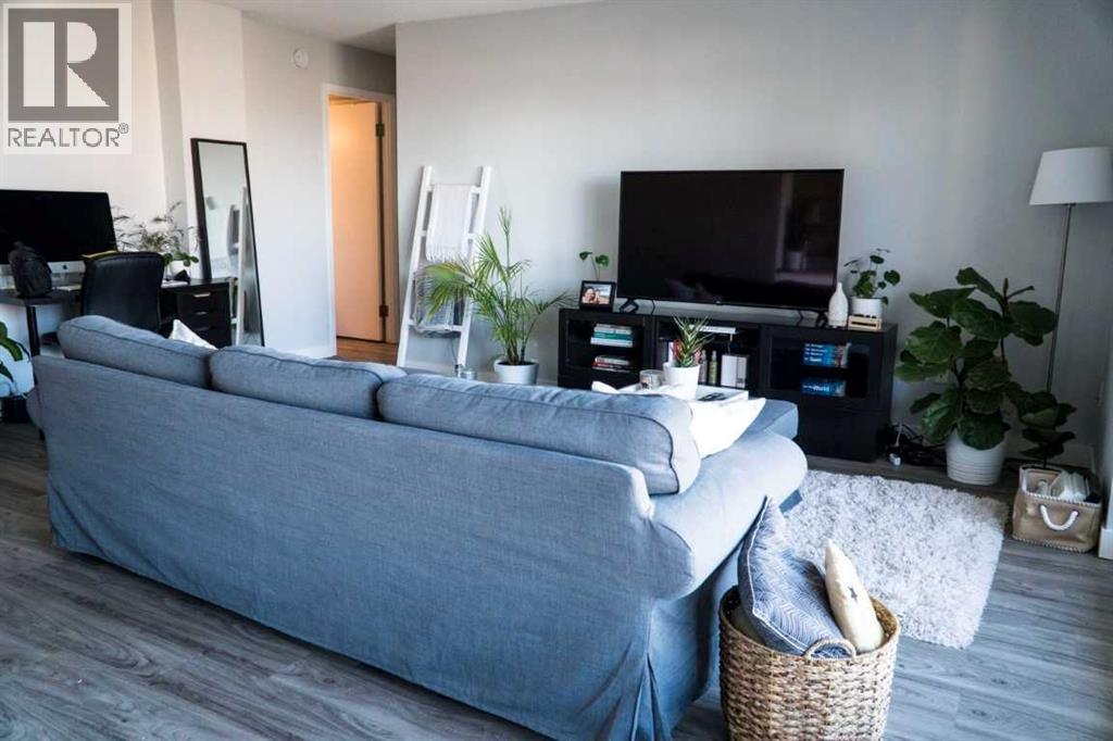 Single Family House for Sale in    Avenue SW Beltline Calgary 