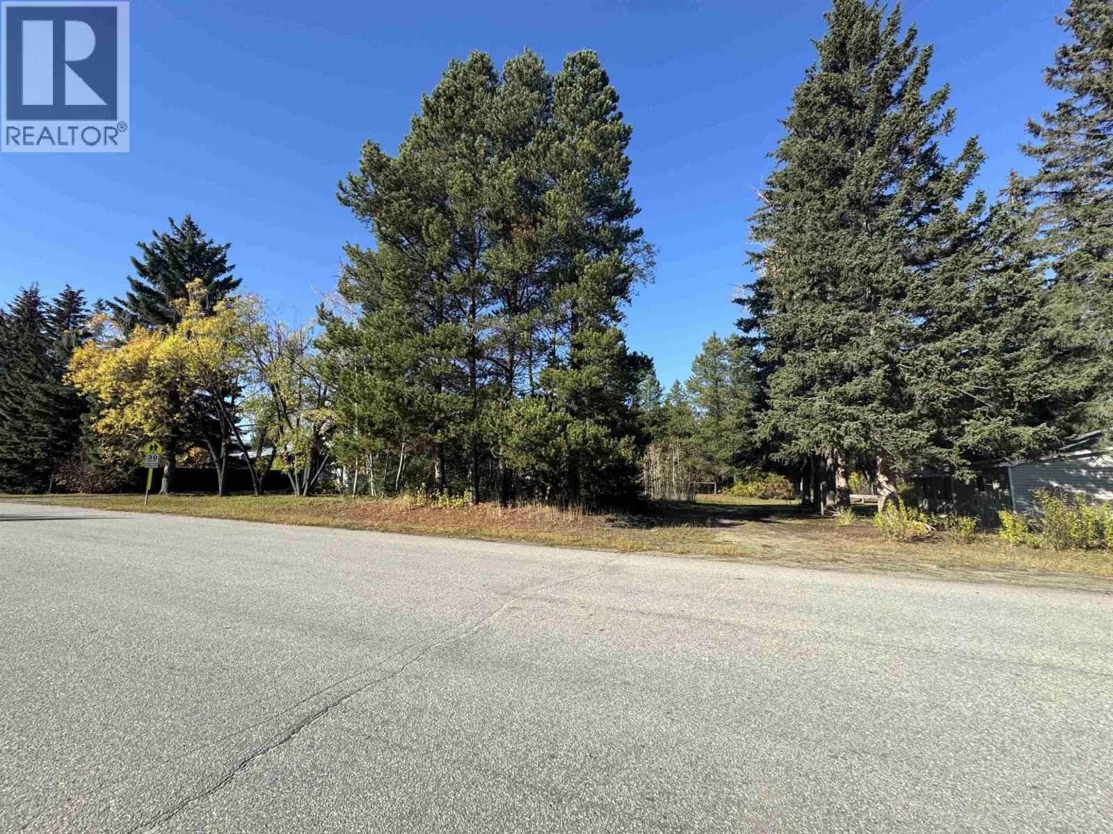 1366 7TH AVENUE, Valemount