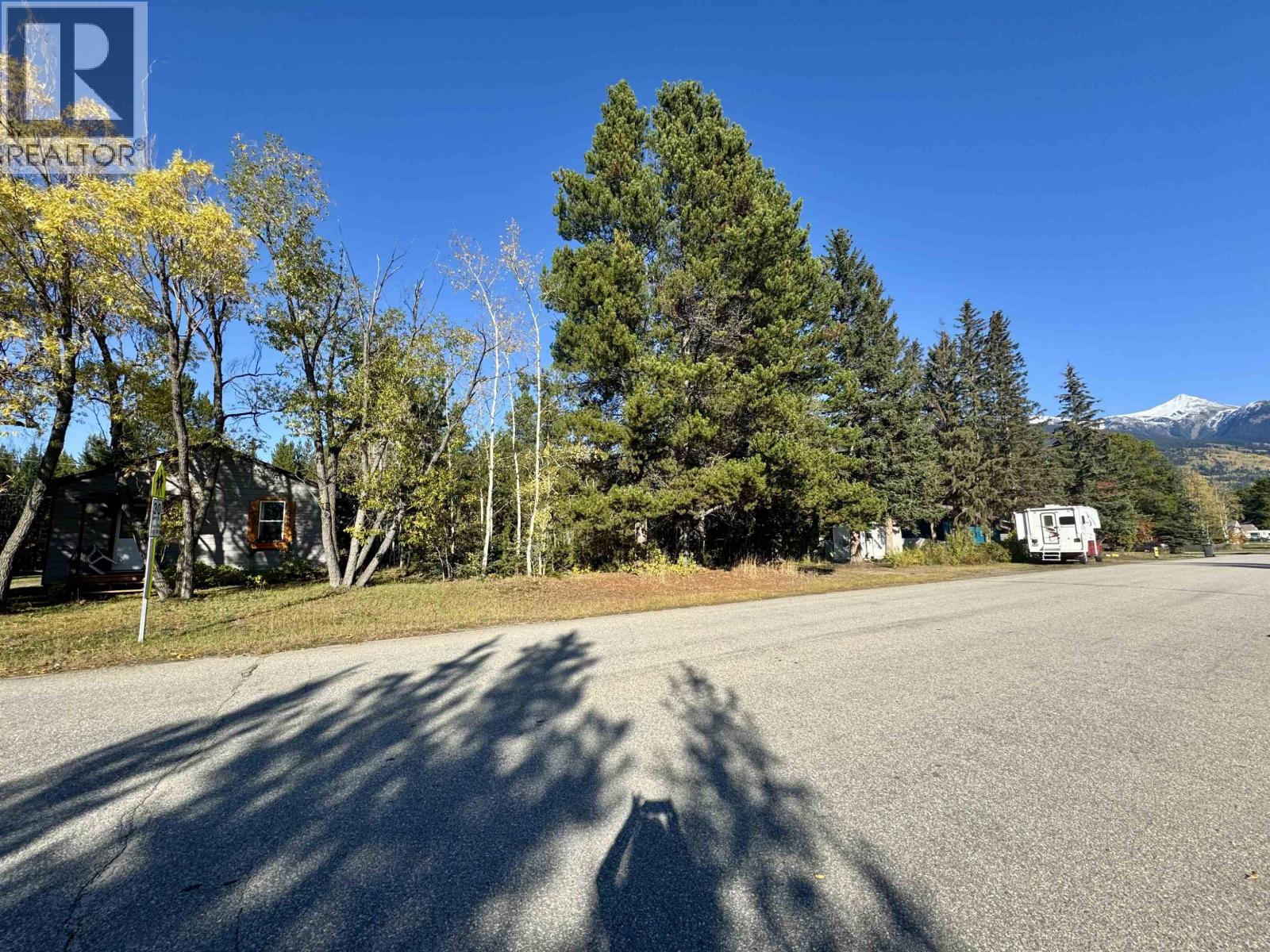 1366 7TH Avenue - photo 2